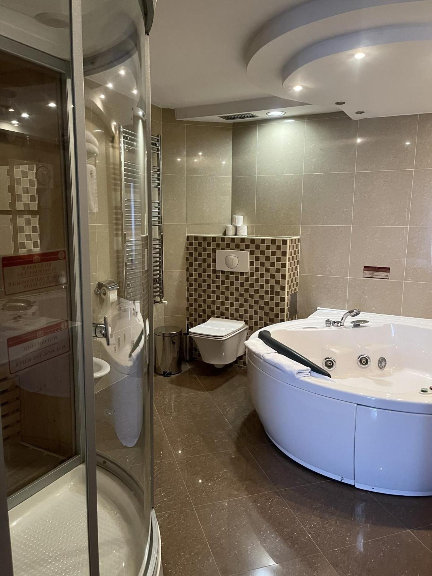 Hotel Bosna Баня-Лука Экстерьер фото