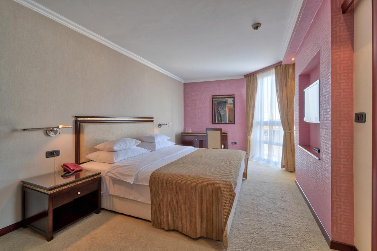 Hotel Bosna Баня-Лука Экстерьер фото